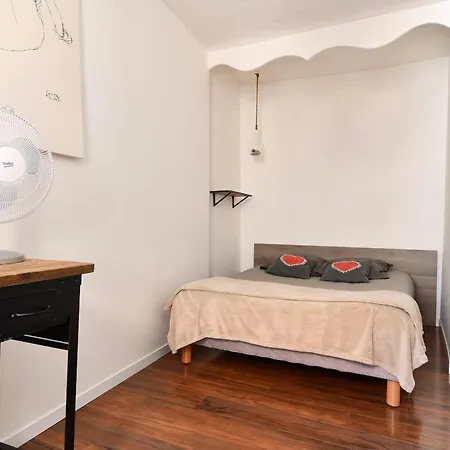 Les Cigognes Du Centre *