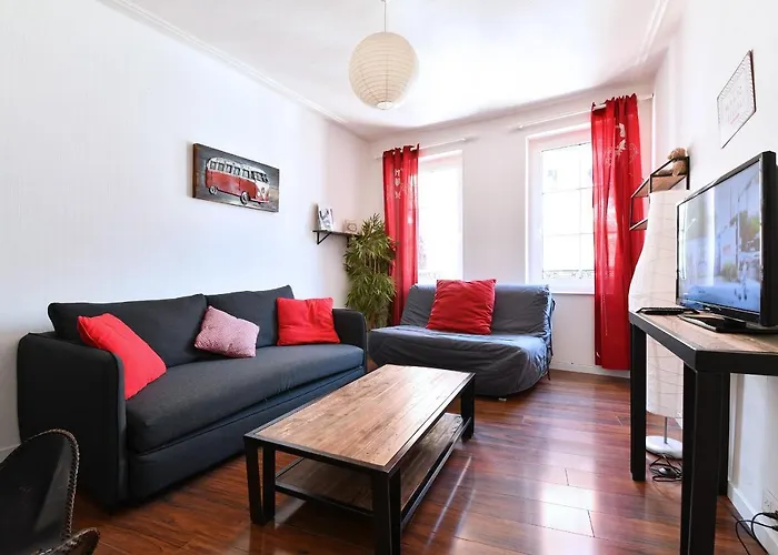 Les Cigognes Du Centre コルマール