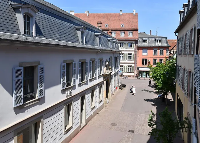 Les Cigognes Du Centre アパート